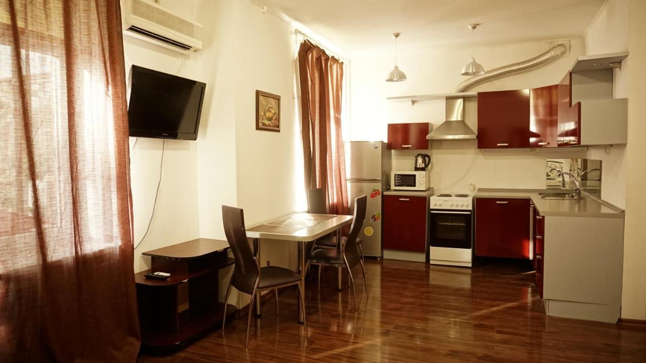 Doba In Ua Centre Apartments Ντνιπροπετρόφσκ Εξωτερικό φωτογραφία